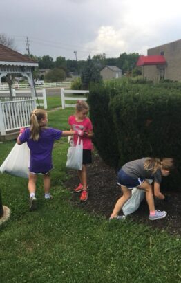 Girl Scouts picking up trash at Angel's Pass